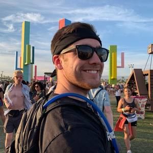 Meet your Posher, Alex